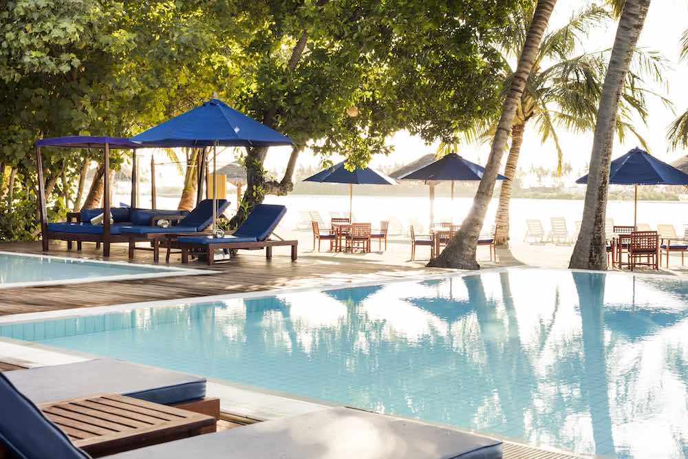Sunrise Bar at Sun Siyam Olhuveli thumbnail 6